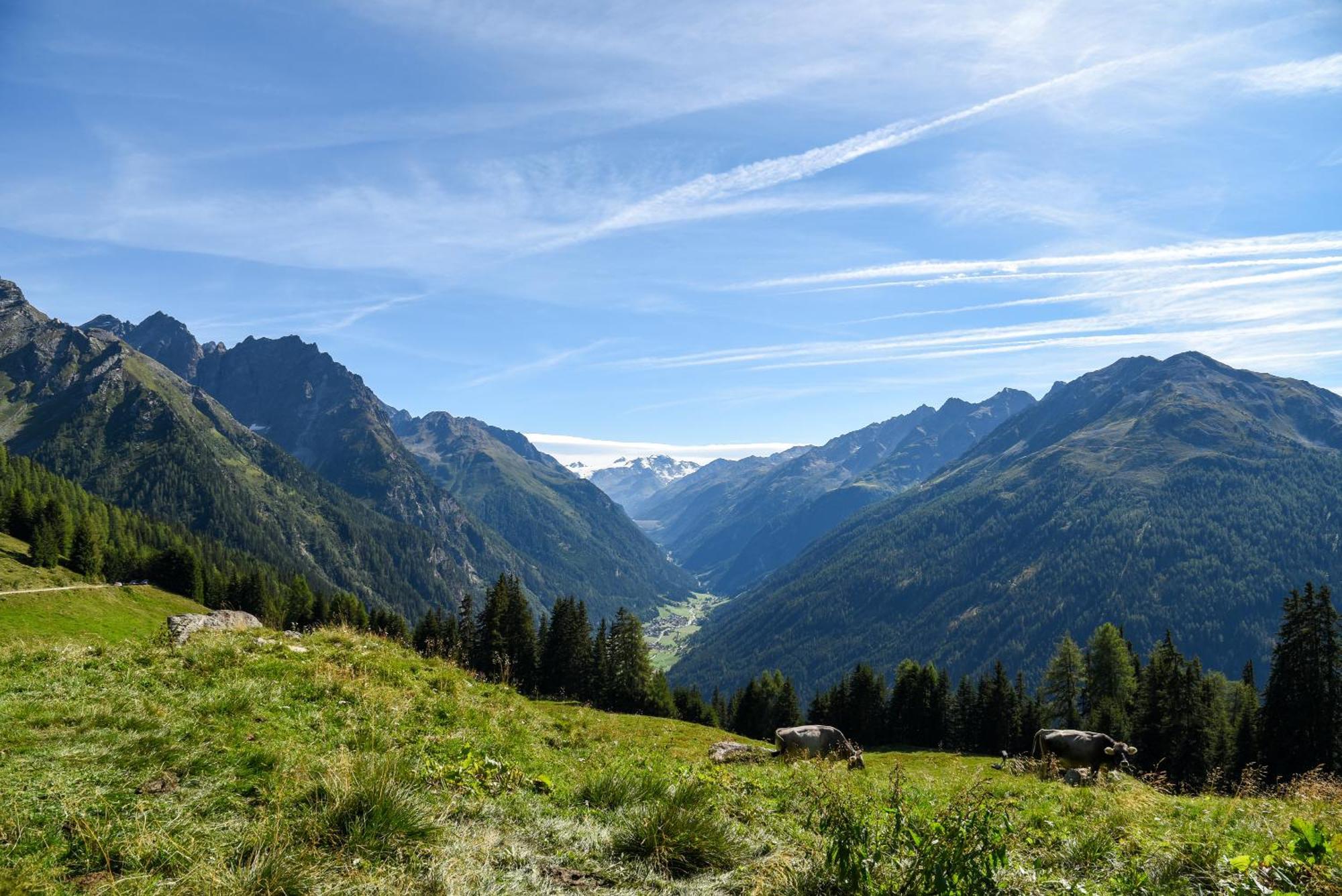 Hotel Gsallbach Kaunertal Exteriör bild