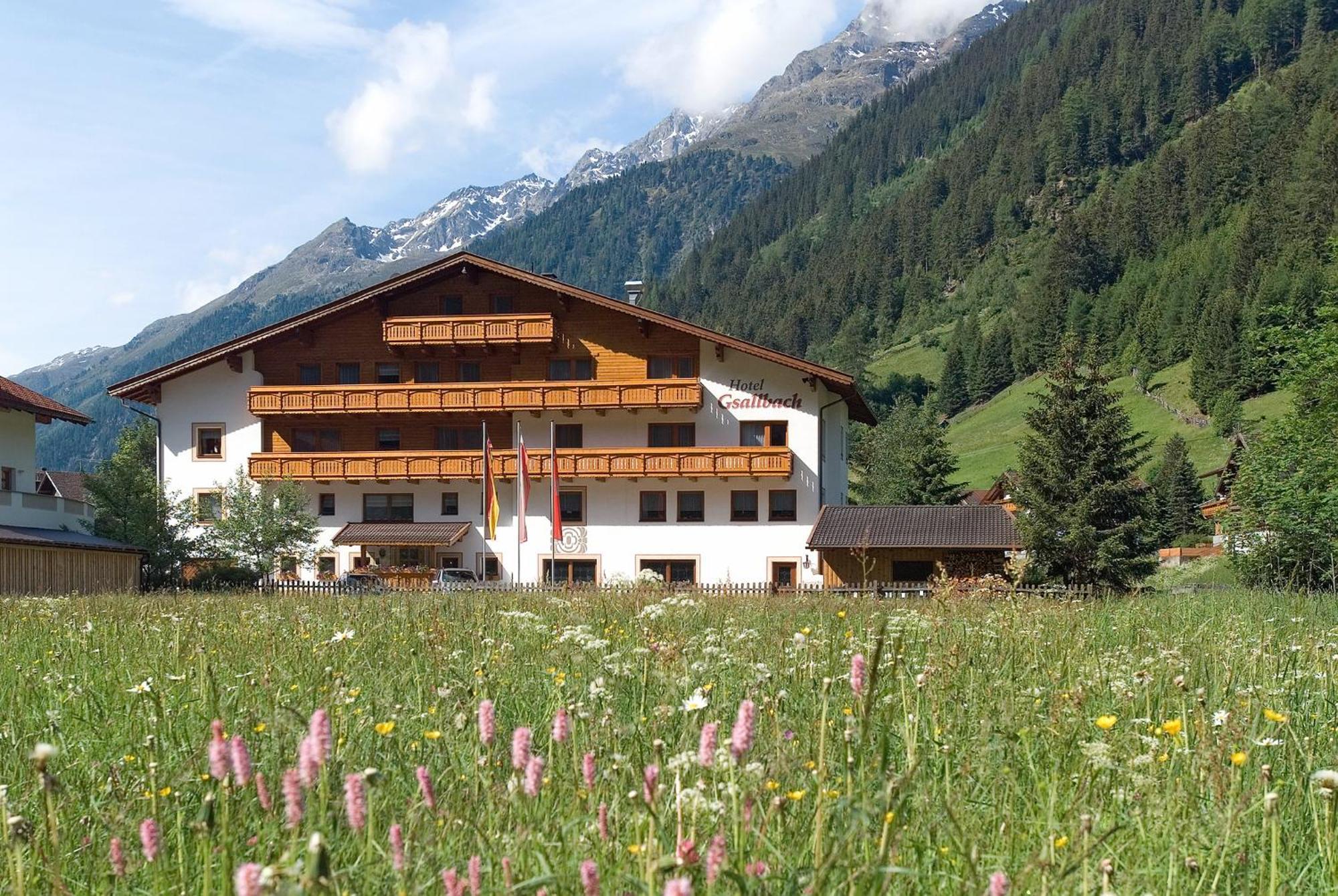 Hotel Gsallbach Kaunertal Exteriör bild